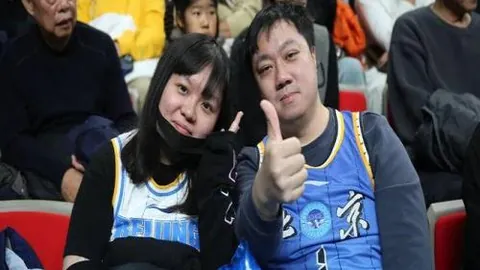 沙特联风云再起：新锐劲旅连战连捷，与老牌豪门激战悬念迭起！