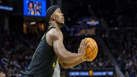 吉达国民对阵阿尔加拉法亚冠赛前瞻：菲尔米诺联赛缺阵，亚冠有望首发出战